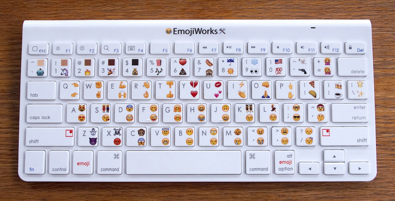 Illustration for article titled Finalmente ha ocurrido: ahora puedes comprar un teclado fĂsico con emoji Â